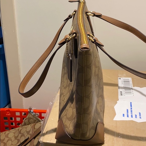 Bags - Picture 3 of 3